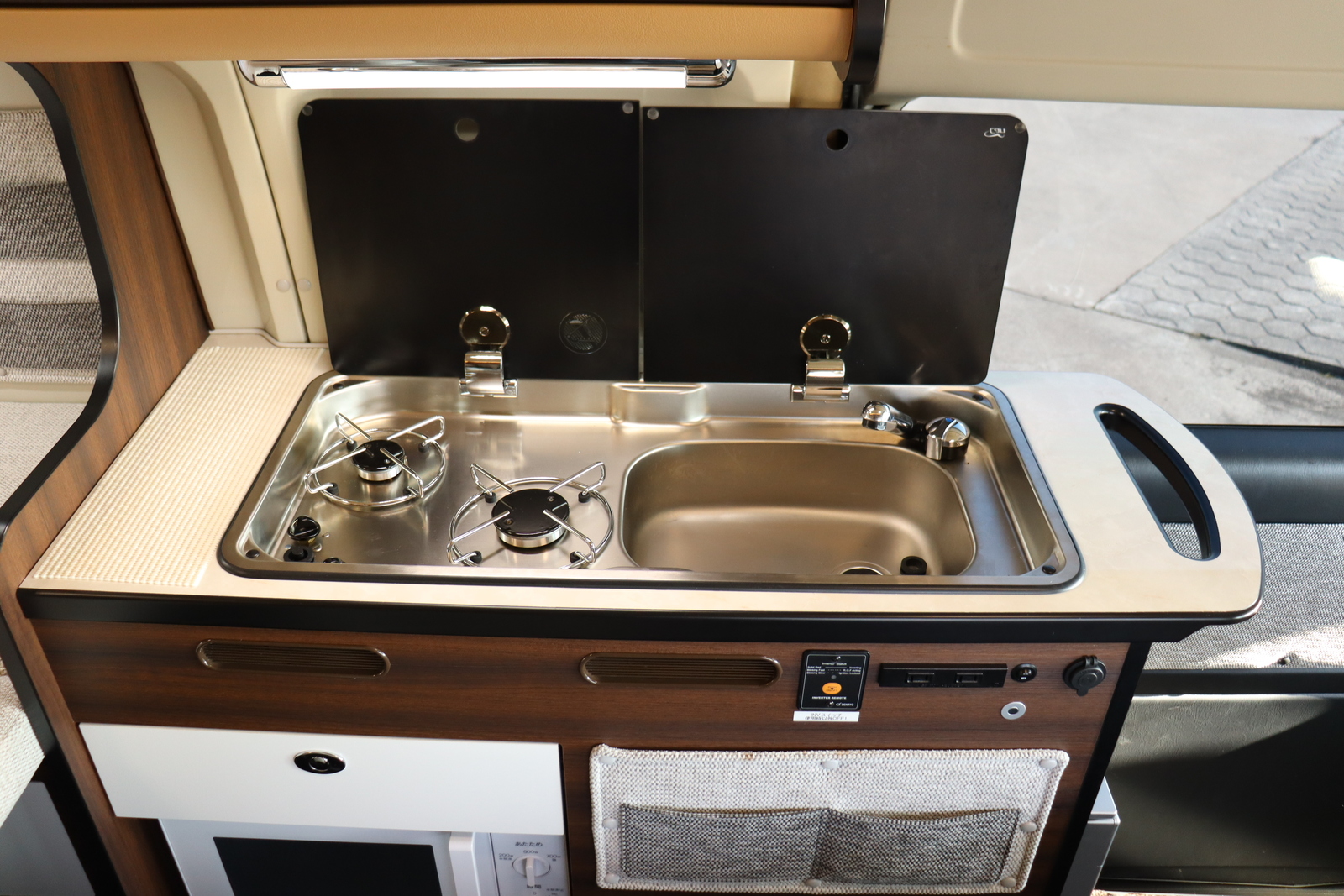 キャンピングカー バンコン ﾊｲｴｰｽ ﾃﾞﾙﾀﾘﾝｸ ﾀﾞｰｳｨﾝQ3