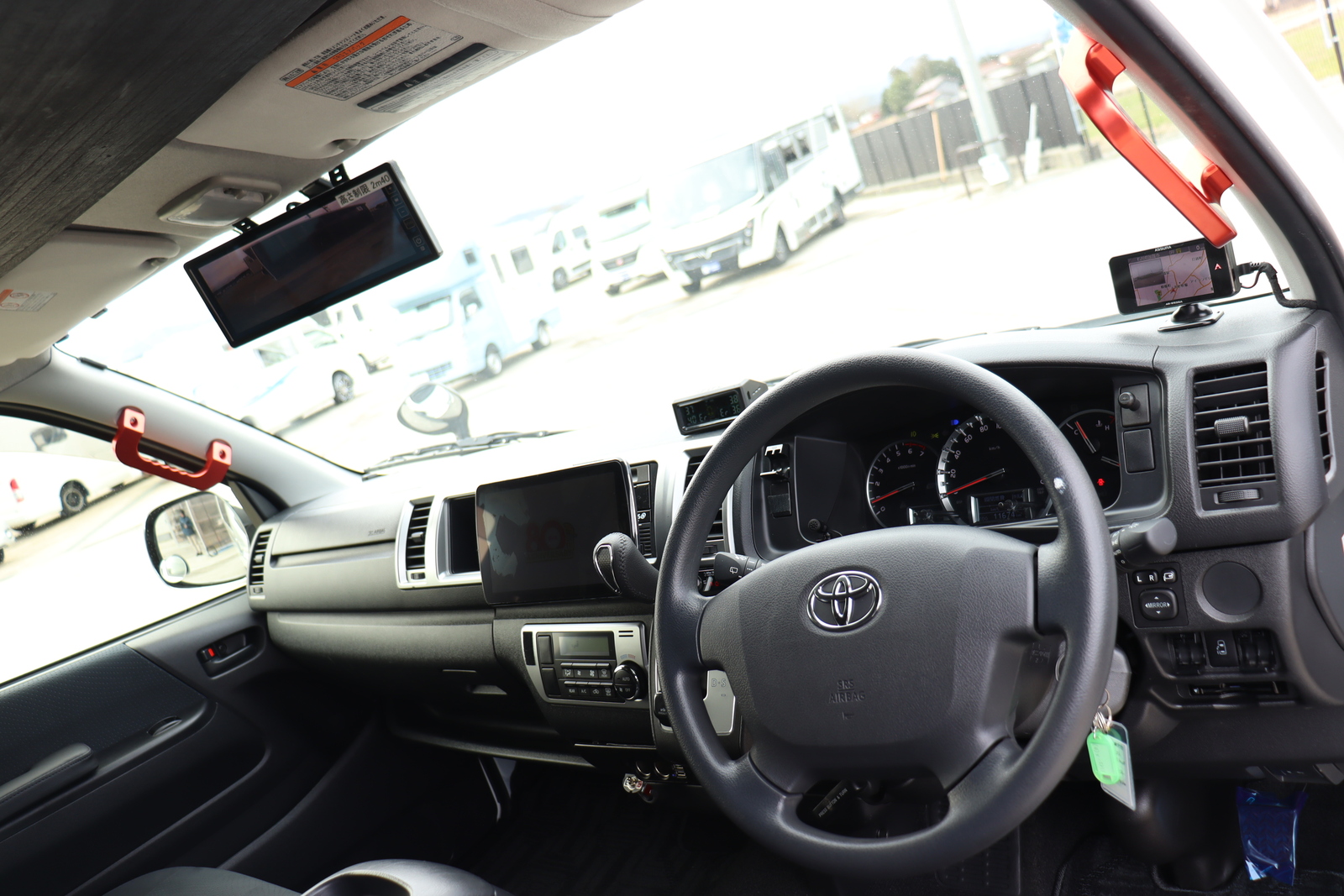 キャンピングカー バンコン ﾊｲｴｰｽ ｷｬﾝﾊﾟｰ鹿児島 ﾚﾑﾌｫﾚｽﾄ 4WD