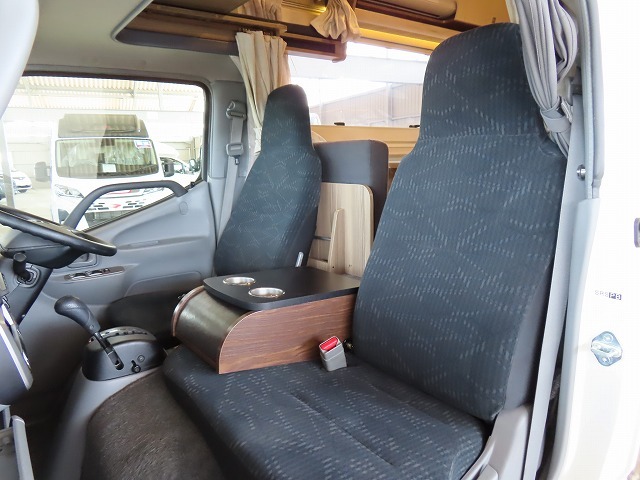キャンピングカー キャブコン ｶﾑﾛｰﾄﾞ ﾊﾞﾝﾃｯｸ ｼﾞﾙ520 4WD