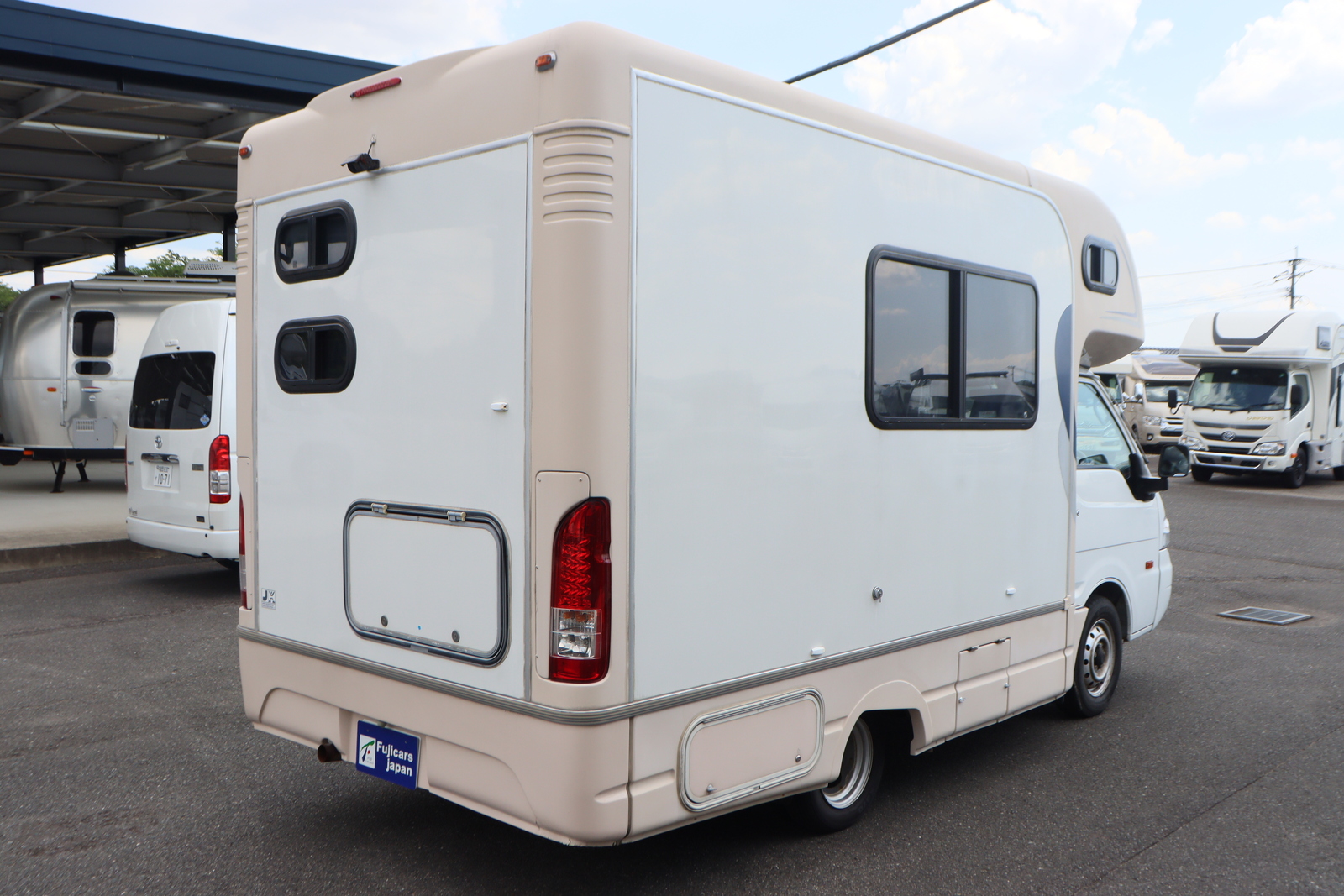 キャンピングカー キャブコン ﾊﾞﾈｯﾄ ﾅｯﾂRV ﾏｯｼｭ ﾀｲﾌﾟW