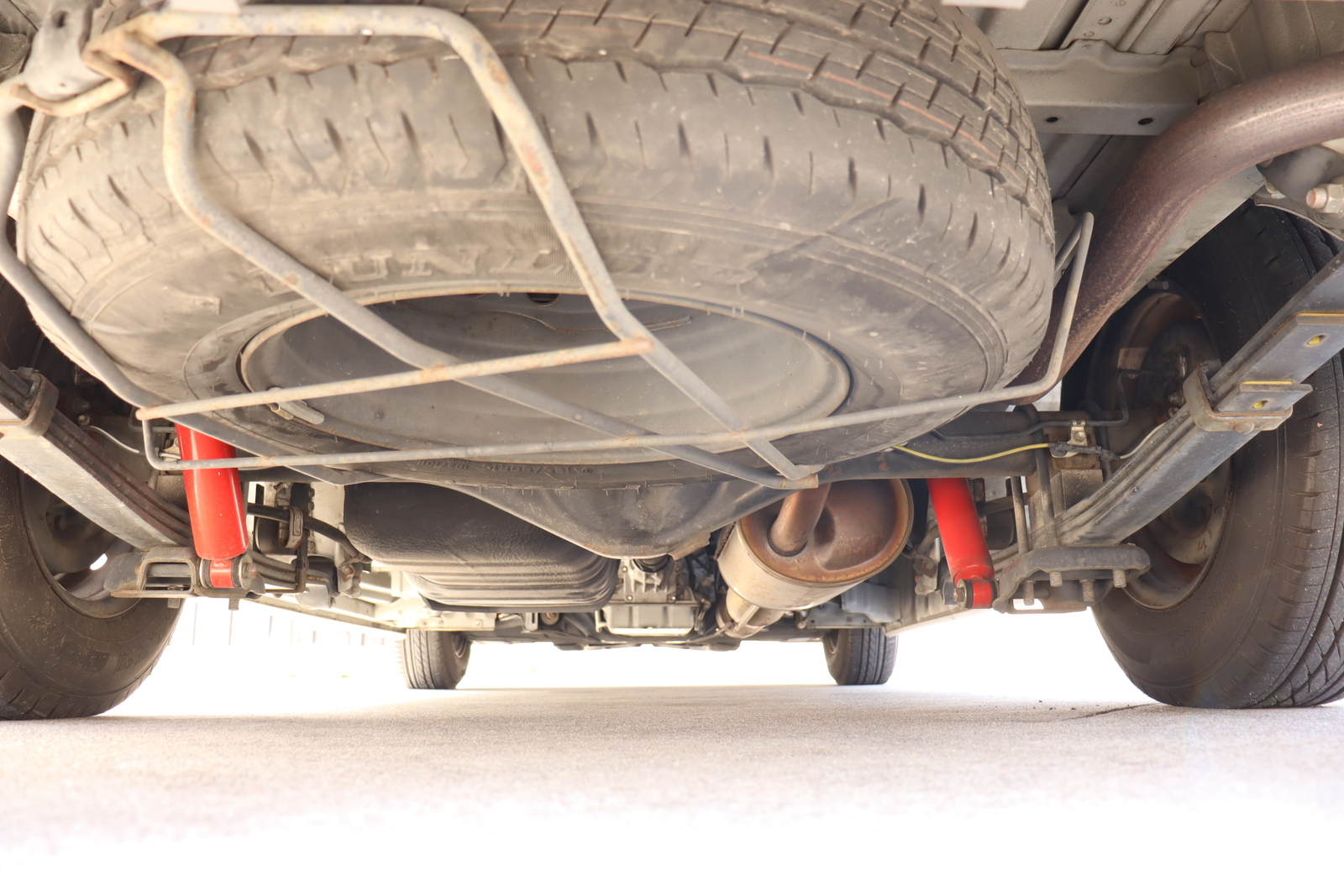 キャンピングカー バンコン ﾊｲｴｰｽ ｴﾑｽﾞｱｰﾄ製　DC冷蔵庫