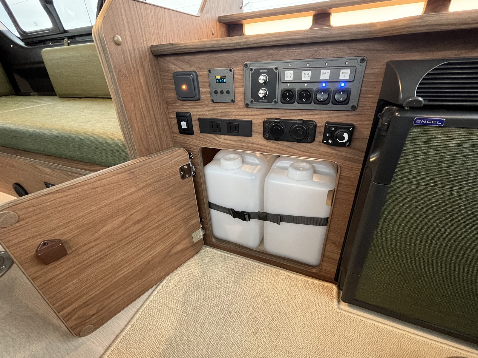 キャンピングカー バンコン FOCS DS-L FFﾋｰﾀｰ ﾚﾝｼﾞ 4駆 1ｵｰﾅｰ