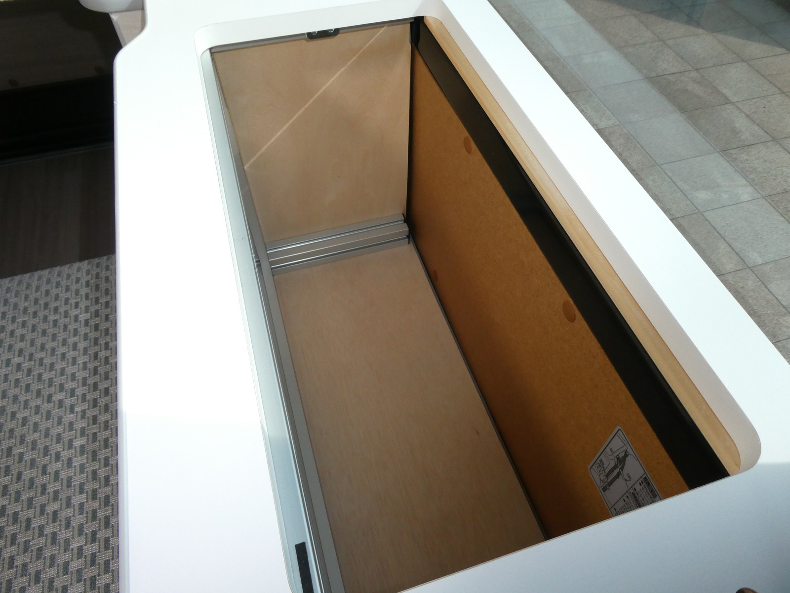 キャンピングカー バンコン ﾄﾖﾀﾓﾋﾞﾘﾃｨ　ｱﾙﾄﾋﾟｱｰﾉ　6名乗車　4ﾅﾝﾊﾞｰ