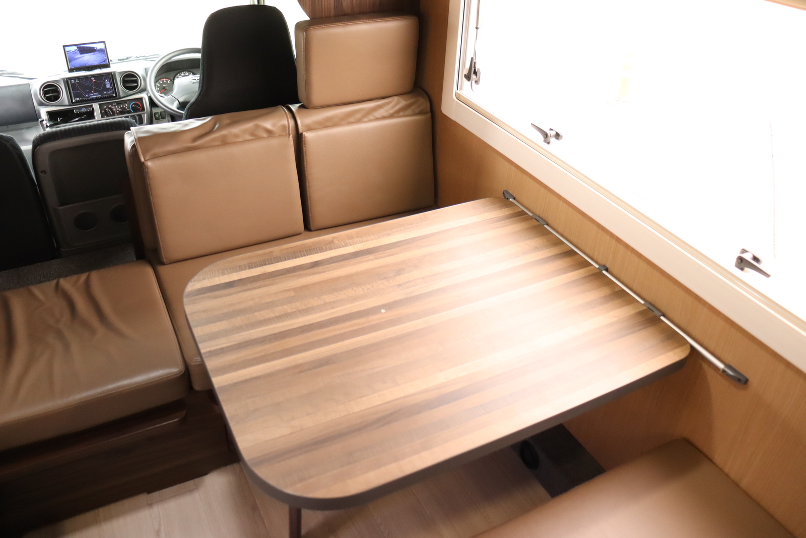 キャンピングカー キャブコン ｶﾑﾛｰﾄﾞ ﾊﾞﾝﾃｯｸ ｺﾙﾄﾞﾊﾞﾝｸｽ 4WD