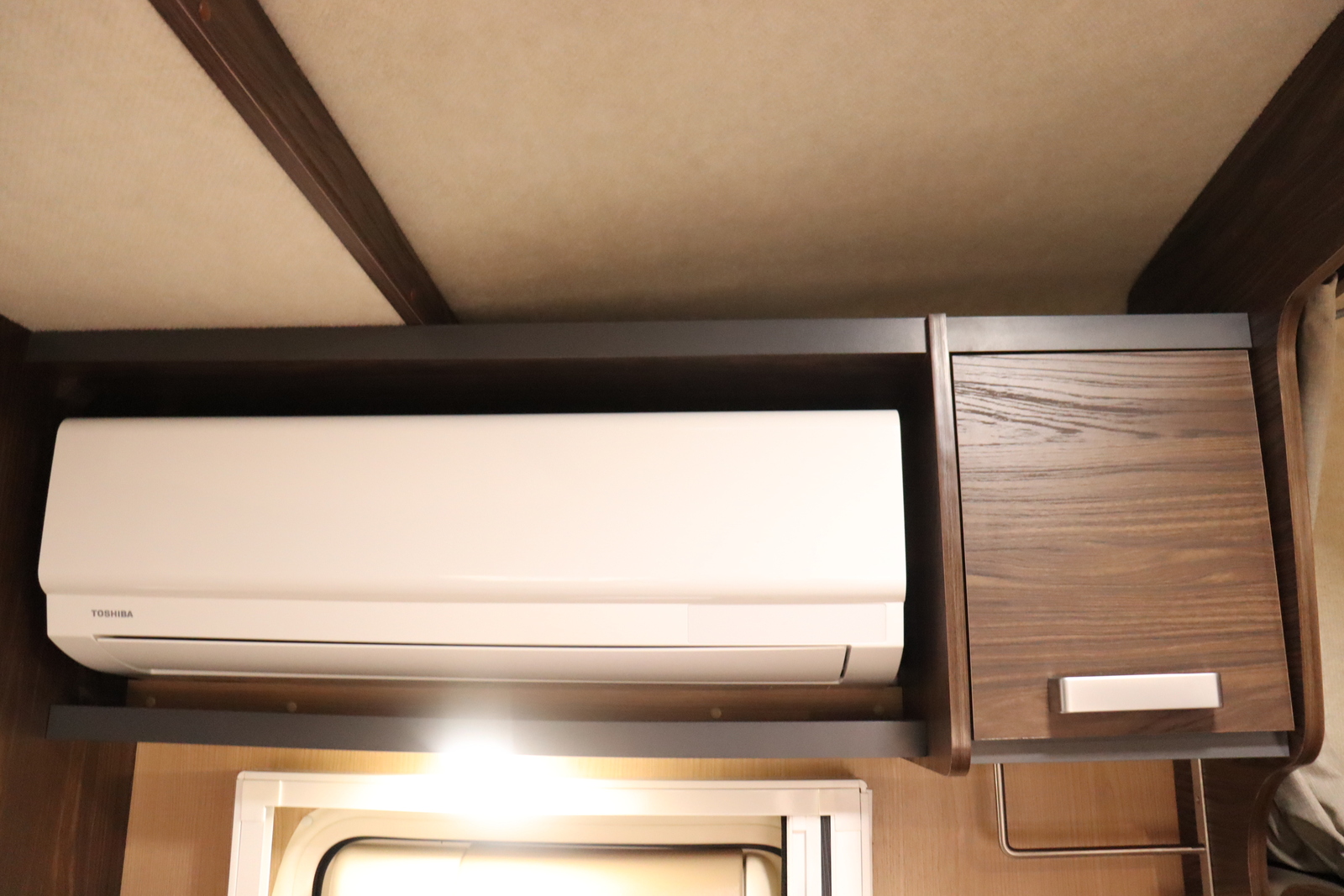 キャンピングカー キャブコン ｶﾑﾛｰﾄﾞ ﾊﾞﾝﾃｯｸ ｺﾙﾄﾞﾊﾞﾝｸｽ 4WD