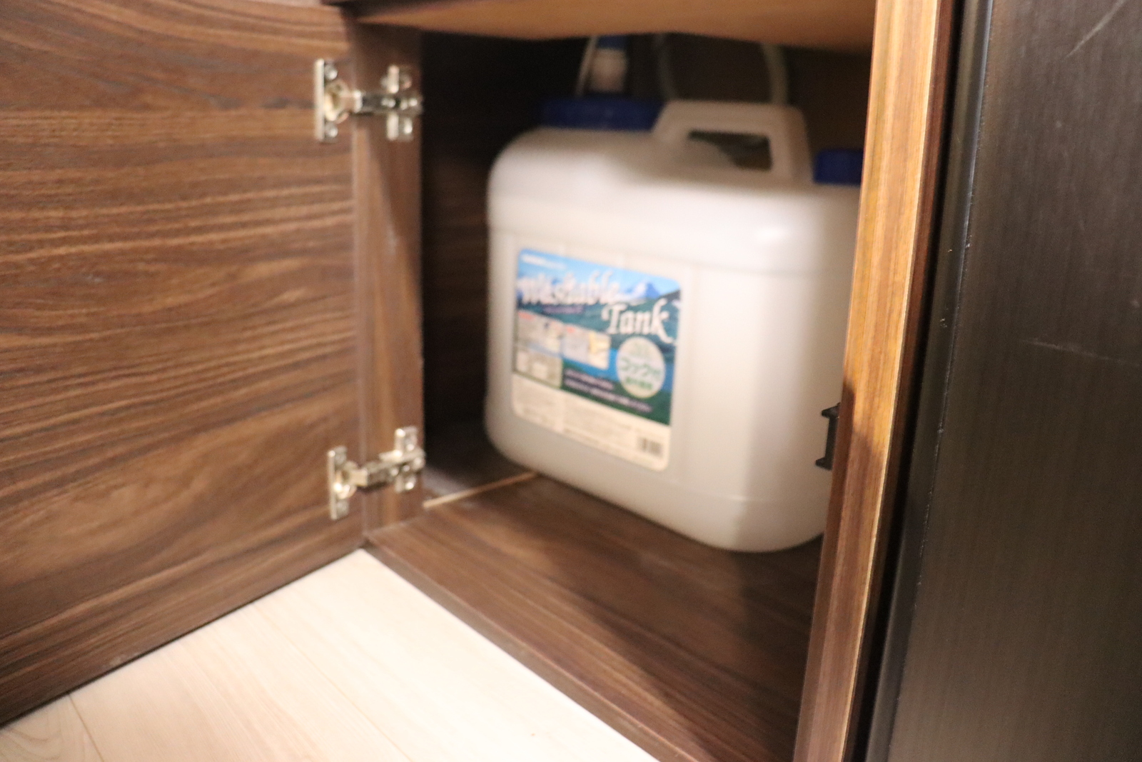 キャンピングカー キャブコン ｶﾑﾛｰﾄﾞ ﾊﾞﾝﾃｯｸ ｺﾙﾄﾞﾊﾞﾝｸｽ 4WD