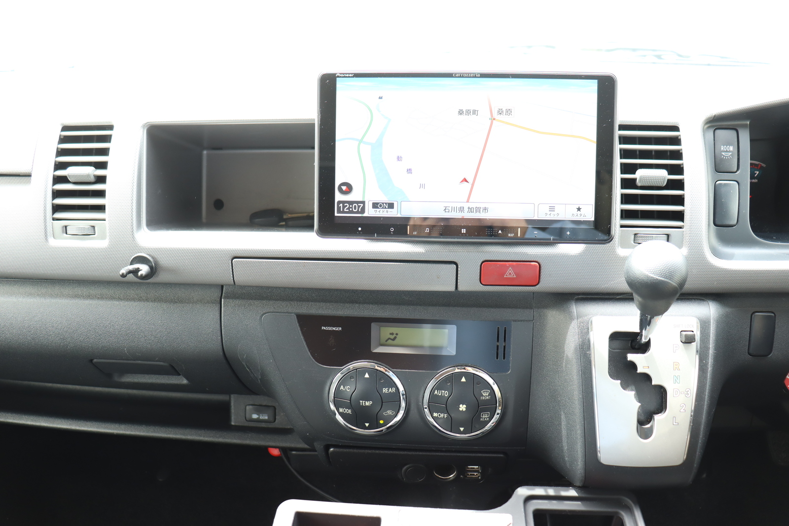 キャンピングカー バンコン ﾊｲｴｰｽ かｰいんてりあ高橋 ﾘﾗｯｸｽﾜｺﾞﾝ 4WD