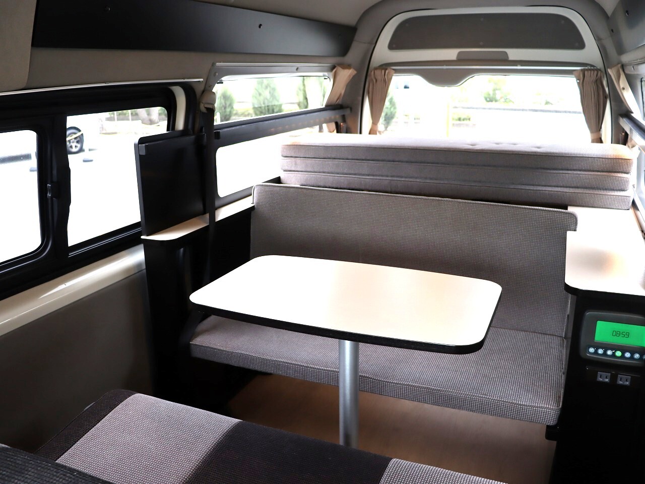 キャンピングカー バンコン ﾊｲｴｰｽ ﾄｲﾌｧｸﾄﾘｰ ﾄｲｽﾞﾎﾞｯｸｽ FF