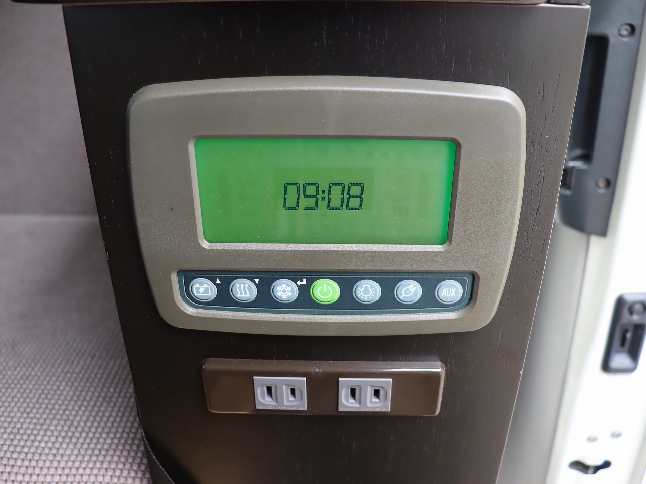 キャンピングカー バンコン ﾊｲｴｰｽ ﾄｲﾌｧｸﾄﾘｰ ﾄｲｽﾞﾎﾞｯｸｽ FF