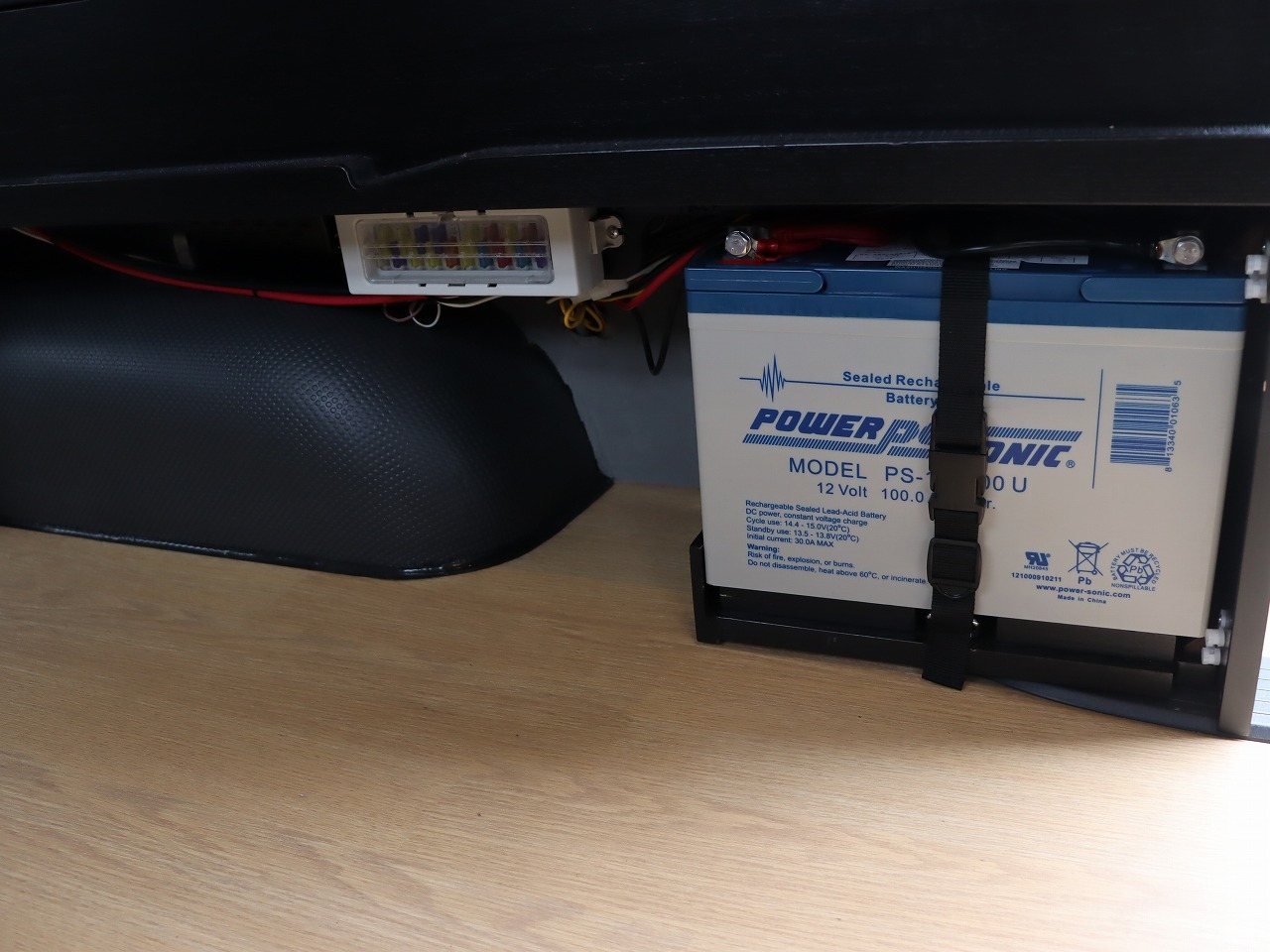 キャンピングカー バンコン ﾊｲｴｰｽ ﾄｲﾌｧｸﾄﾘｰ ﾄｲｽﾞﾎﾞｯｸｽ FF