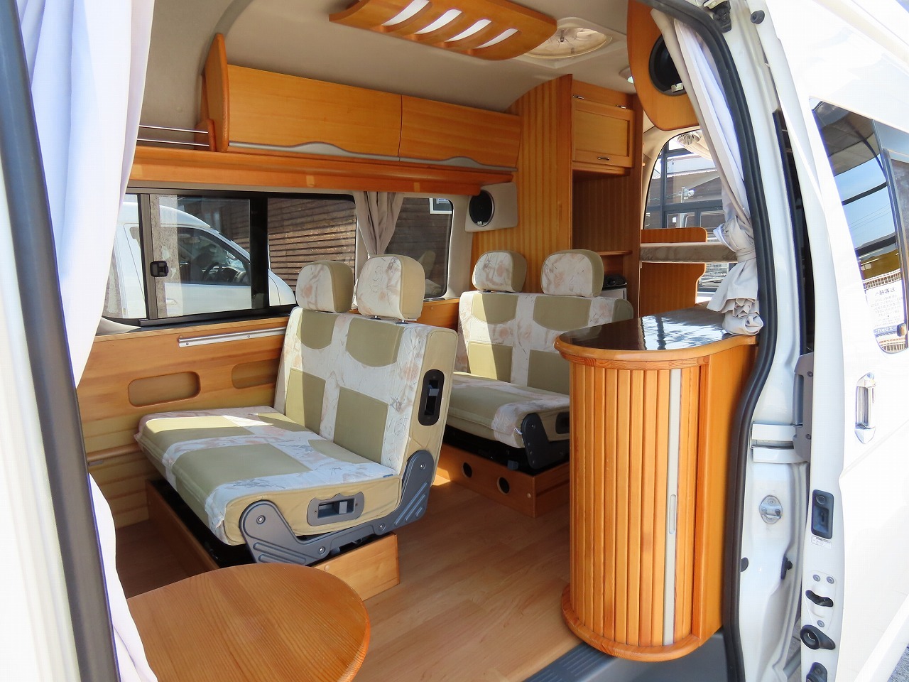 キャンピングカー バンコン ﾊｲｴｰｽ AZ-MAX ｶｰﾒﾙSLⅢ
