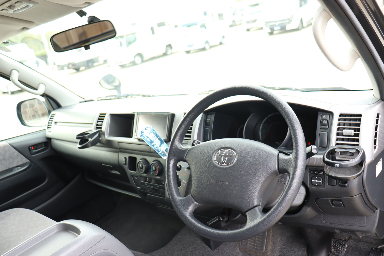 キャンピングカー バンコン ﾊｲｴｰｽかｰいんてりあ高橋 ﾘﾗｯｸｽﾜｺﾞﾝ