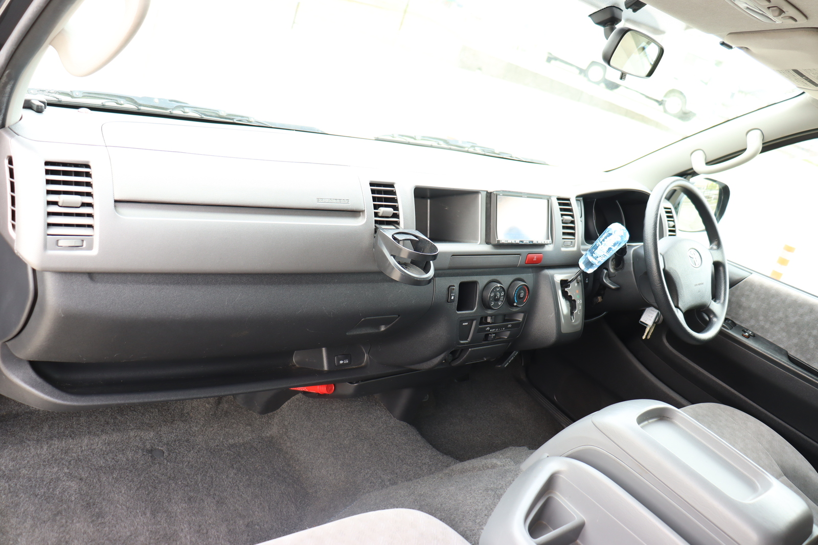 キャンピングカー バンコン ﾊｲｴｰｽかｰいんてりあ高橋 ﾘﾗｯｸｽﾜｺﾞﾝ