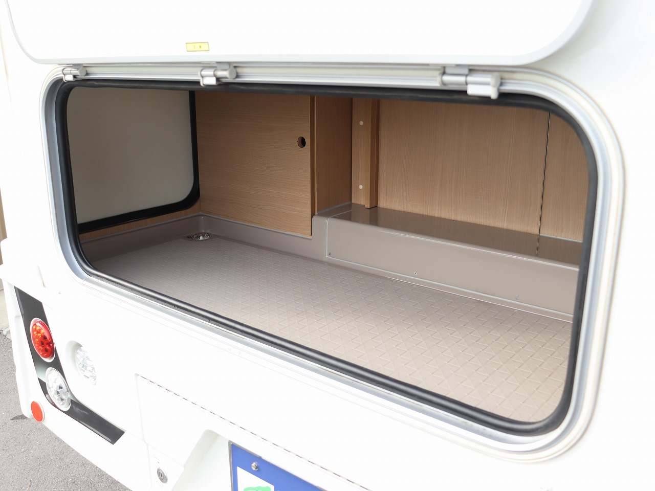 キャンピングカー キャブコン ｶﾑﾛｰﾄﾞ ﾊﾞﾝﾃｯｸｺﾙﾄﾞﾊﾞﾝｸｽ 4WDDT