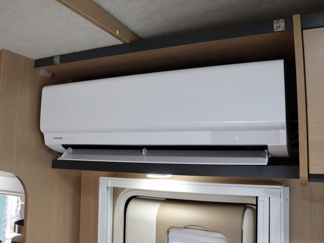 キャンピングカー キャブコン ｶﾑﾛｰﾄﾞ ﾊﾞﾝﾃｯｸｺﾙﾄﾞﾊﾞﾝｸｽ 4WDDT