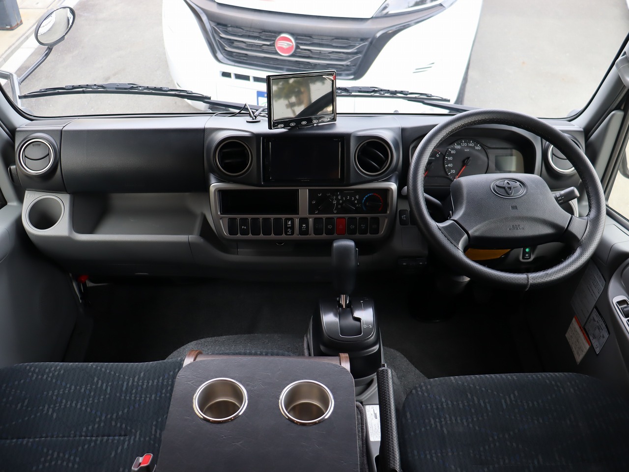 キャンピングカー キャブコン ｶﾑﾛｰﾄﾞ ﾊﾞﾝﾃｯｸｺﾙﾄﾞﾊﾞﾝｸｽ 4WDDT