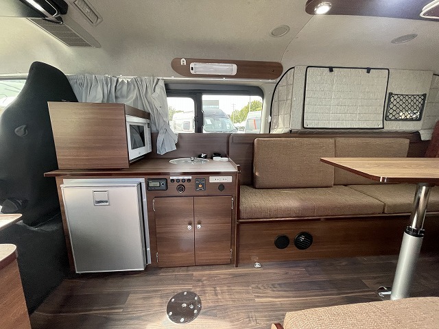 キャンピングカー バンコン ﾊｲｴｰｽｷｬﾝﾋﾟﾝｸﾞｶｰ長野ｽﾍﾟｰｽｷｬﾝﾊﾟｰ4駆