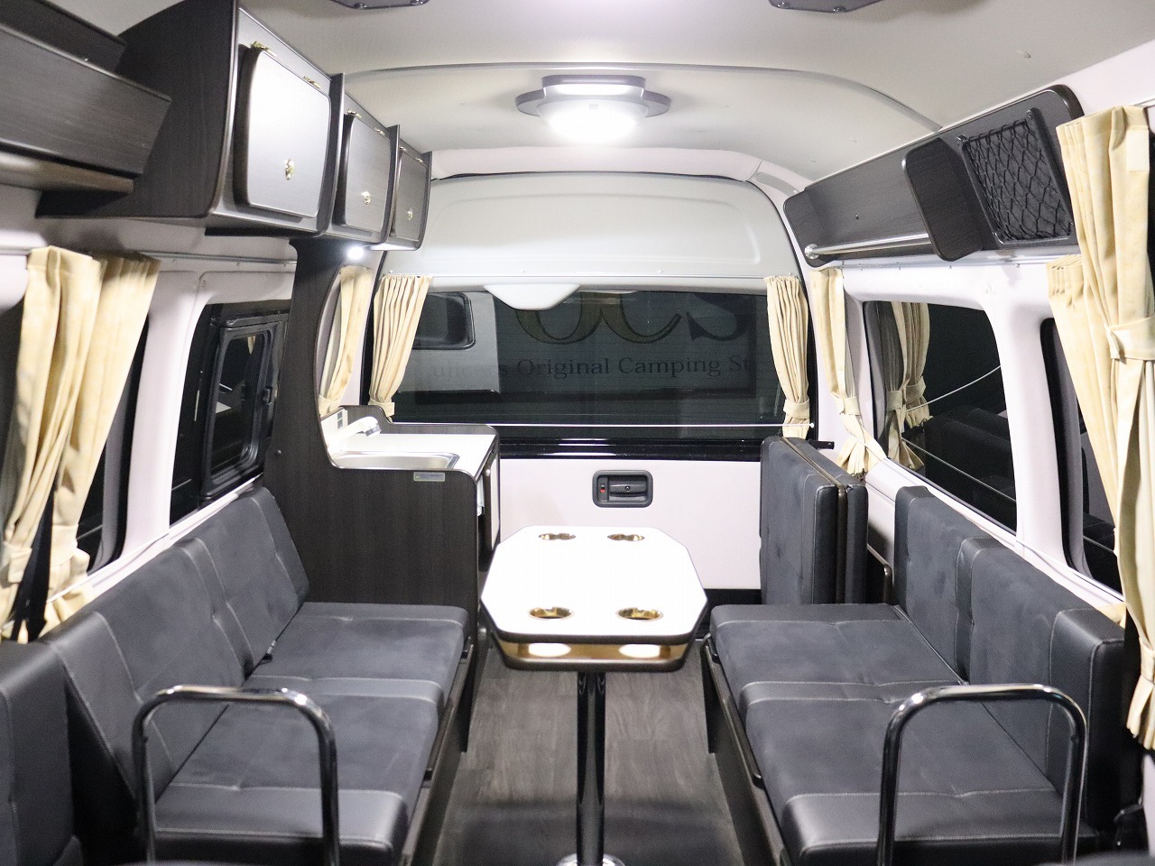 キャンピングカー バンコン ﾊｲｴｰｽ ﾄﾞﾘｰﾑｴｰﾃｨ ｳｫｰｸ ﾀｲﾌﾟA 4WD