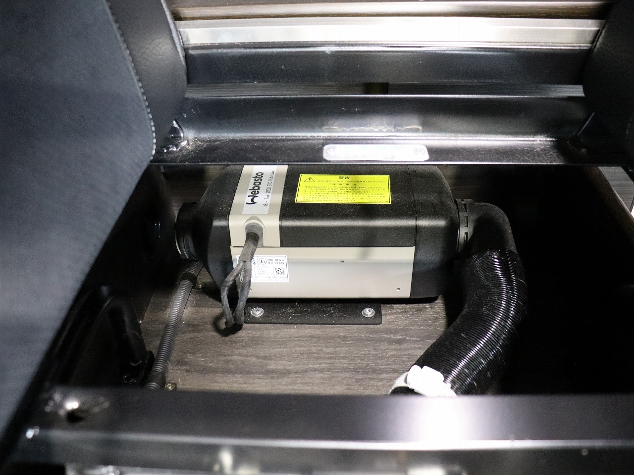 キャンピングカー バンコン ﾊｲｴｰｽ ﾄﾞﾘｰﾑｴｰﾃｨ ｳｫｰｸ ﾀｲﾌﾟA 4WD