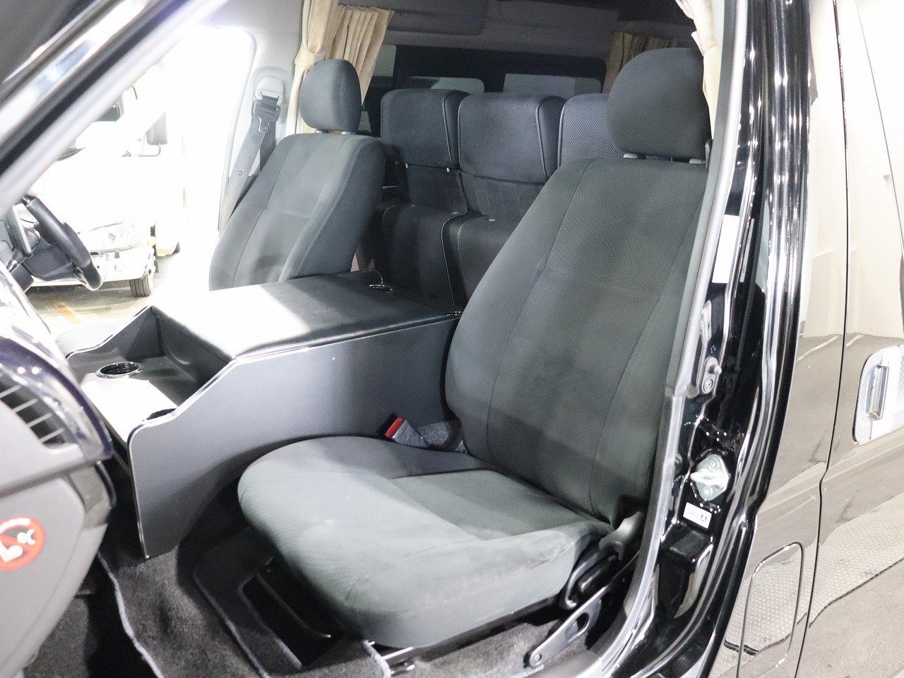 キャンピングカー バンコン ﾊｲｴｰｽ ﾄﾞﾘｰﾑｴｰﾃｨ ｳｫｰｸ ﾀｲﾌﾟA 4WD