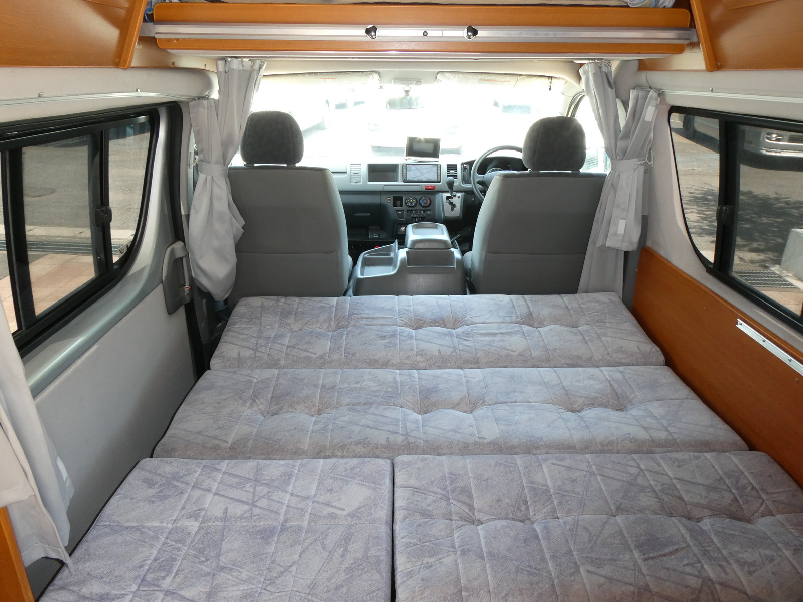 キャンピングカー バンコン ｾｷｿｰﾎﾞﾃﾞｨ　ｱﾍﾟｯｸｽ　新品FF取付済み　冷蔵庫　