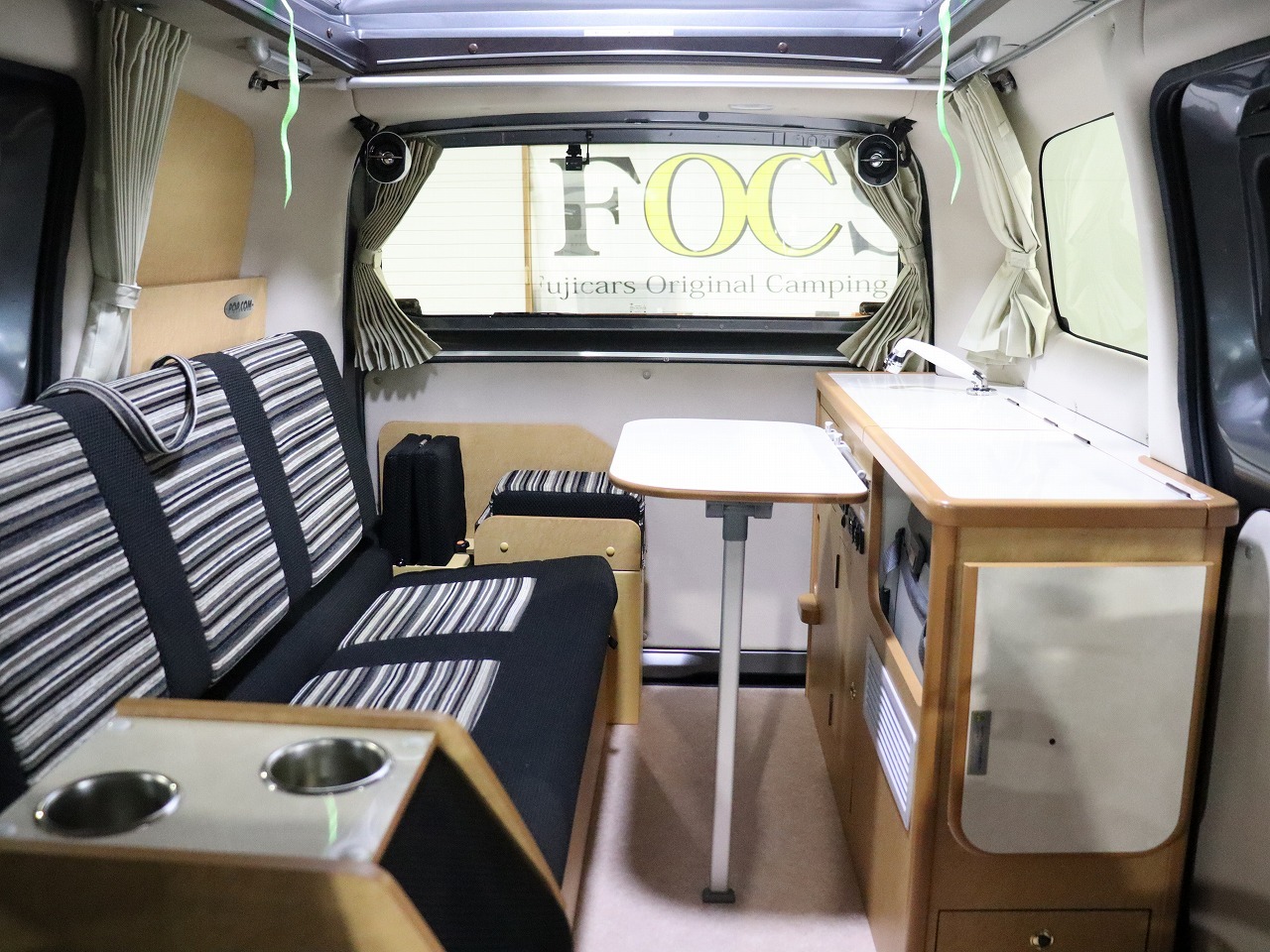 キャンピングカー バンコン NV200ﾊﾞﾈｯﾄ ﾎﾟｯﾌﾟｺﾝeE FFﾋｰﾀｰ4WD