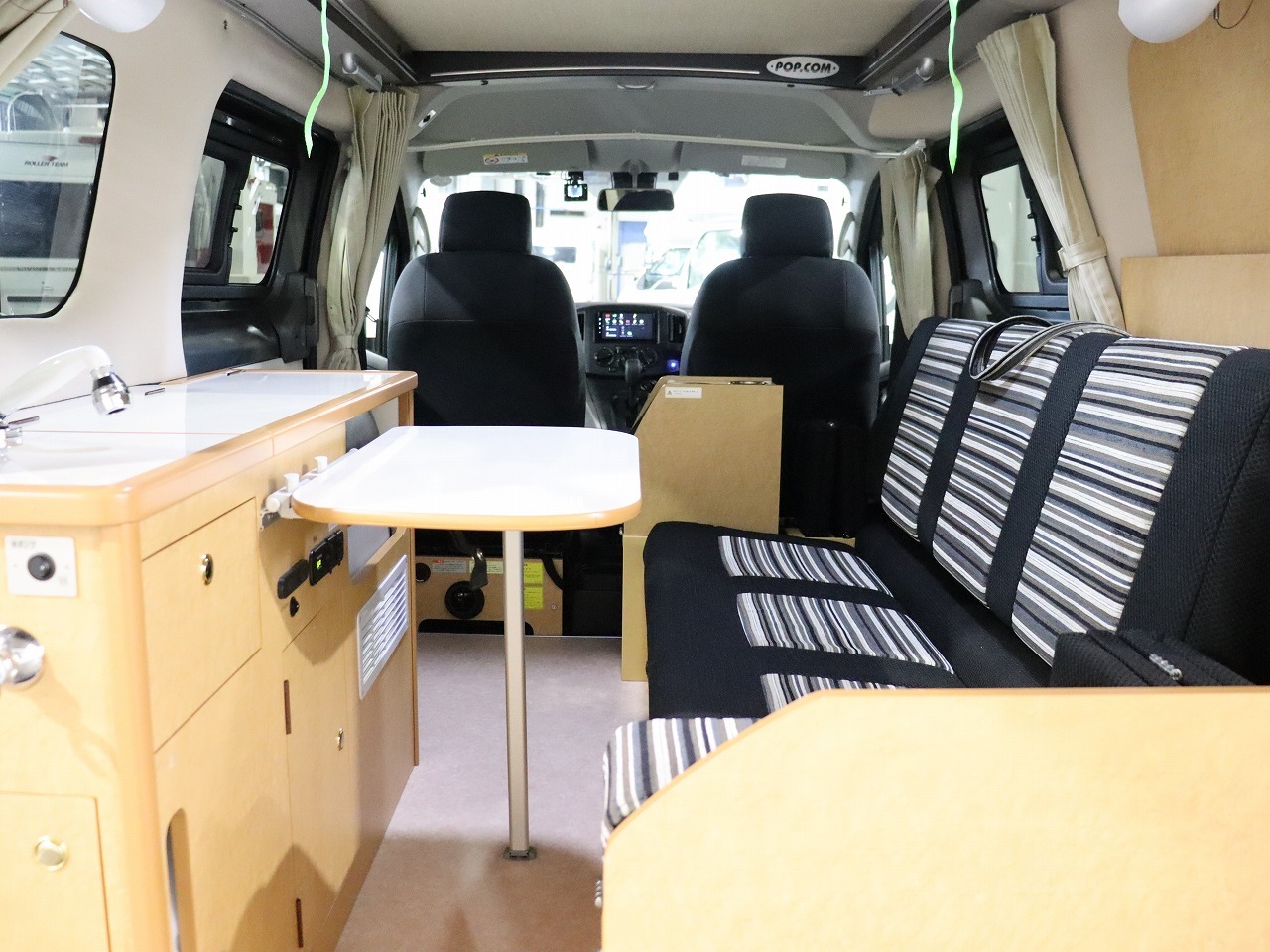 キャンピングカー バンコン NV200ﾊﾞﾈｯﾄ ﾎﾟｯﾌﾟｺﾝeE FFﾋｰﾀｰ4WD