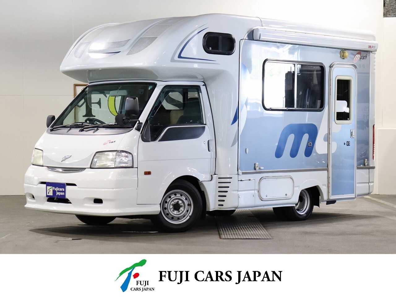 キャンピングカー キャブコン バネット ナッツRV マッシュ 4WD　FF　インバーター