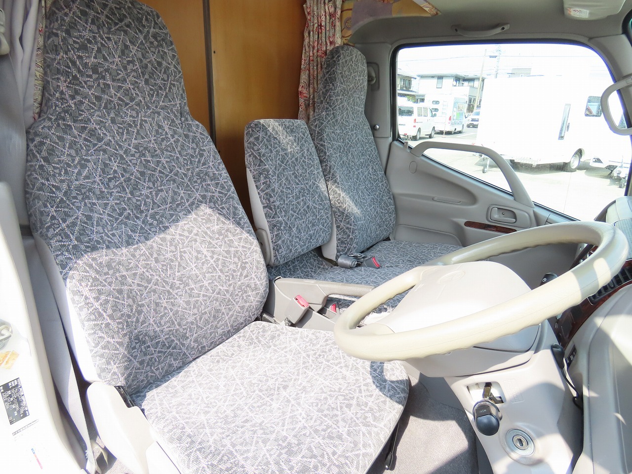 キャンピングカー キャブコン ｶﾑﾛｰﾄﾞ ﾅｯﾂRV ﾐﾗｰｼﾞｭ FFﾋｰﾀｰ