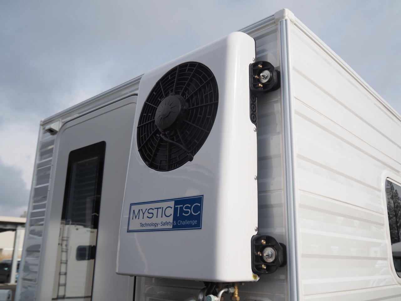 キャンピングカー 軽キャンパー ｷｬﾘｲ MYS JｷｬﾋﾞﾝﾐﾆS ﾌｧｸﾄﾘｰｶｽﾀﾑⅢ