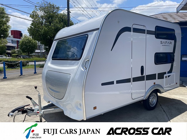 キャンピングカー トレーラー アクロスカー　サファリ　330DL　新車即納
