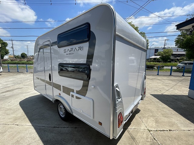 キャンピングカー トレーラー ｱｸﾛｽｶｰ　ｻﾌｧﾘ　330DL　新車即納