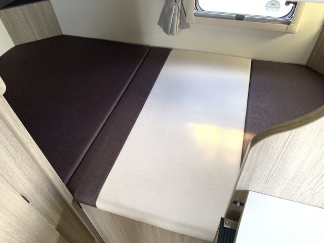キャンピングカー キャブコン 東和ﾓｰﾀｰｽ ｳﾞｫｰﾝｴｸｽｸﾙｰｼﾌﾞ 家AC ｴﾎﾞ