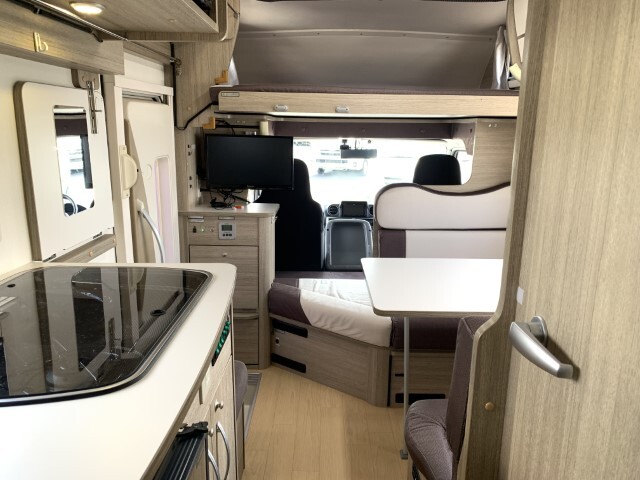 キャンピングカー キャブコン 東和ﾓｰﾀｰｽ ｳﾞｫｰﾝｴｸｽｸﾙｰｼﾌﾞ 家AC ｴﾎﾞ