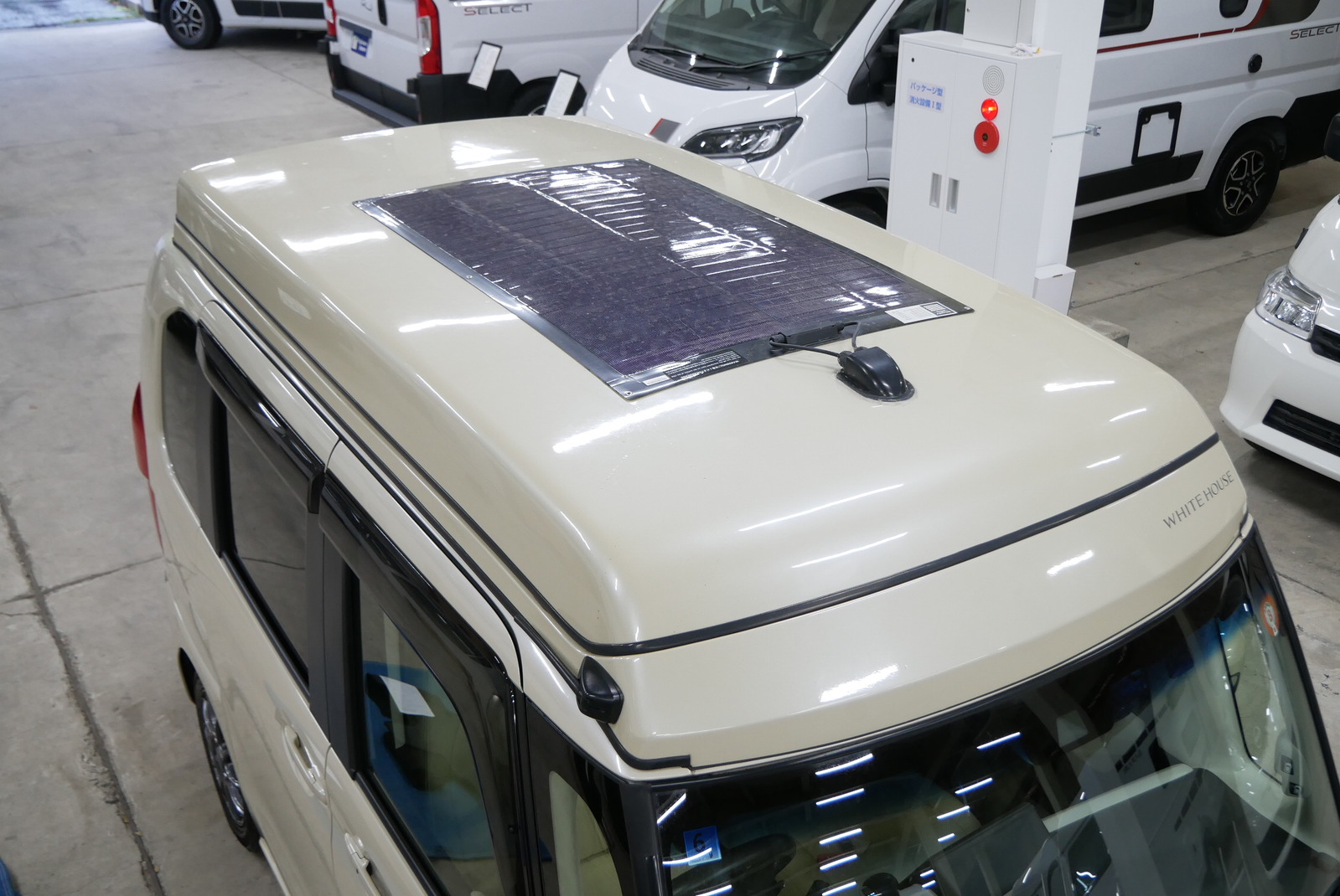 キャンピングカー 軽キャンパー N-BOX ﾎﾜｲﾄﾊｳｽ ｷｬﾝﾊﾟｰﾈｵ