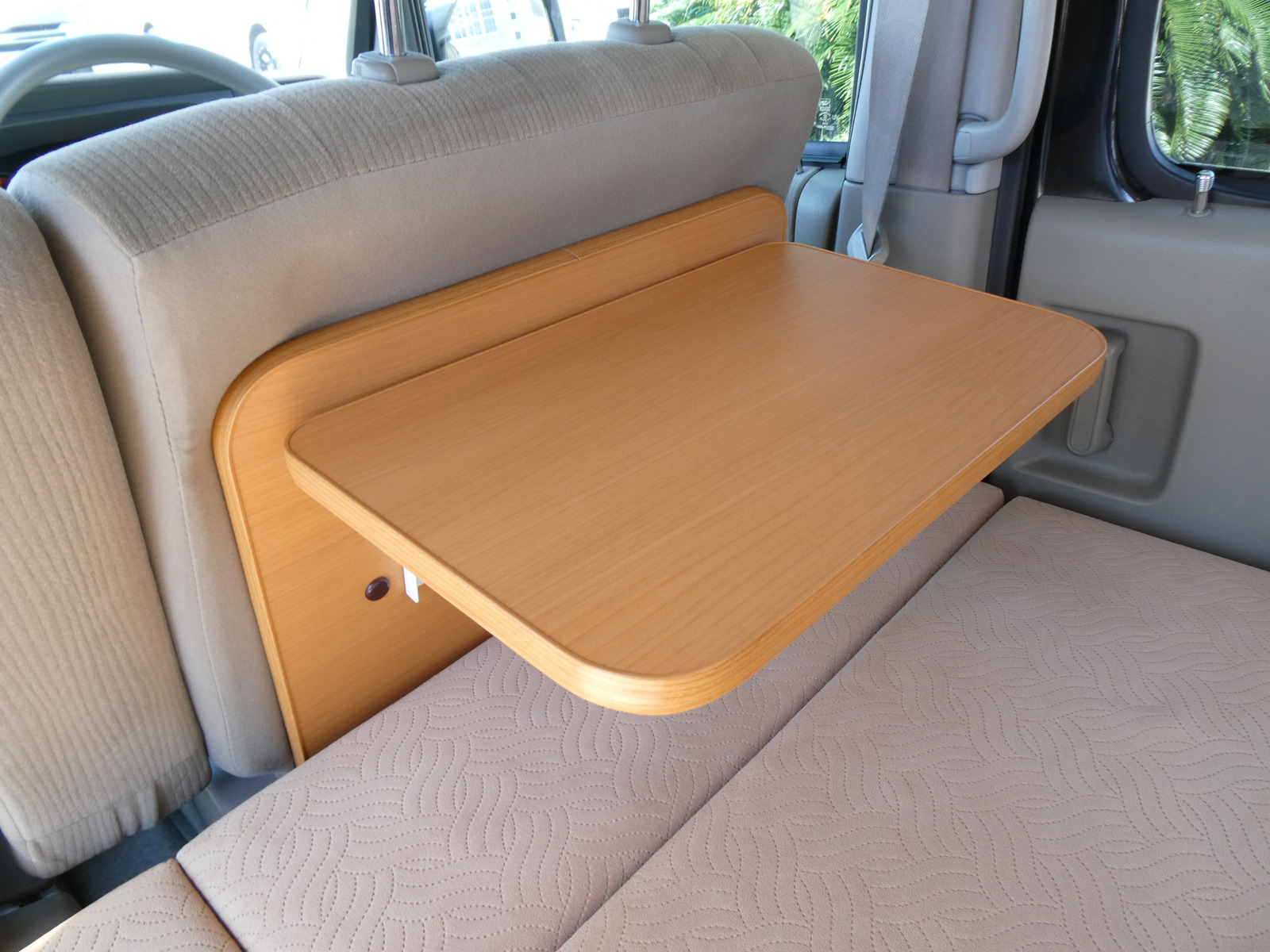 キャンピングカー 軽キャンパー ｶｽﾀﾑﾀｰﾎﾞRS　ﾗｸﾈﾙ　ｻﾌﾞﾊﾞｯﾃﾘｰ　4連換気ﾌｧﾝ