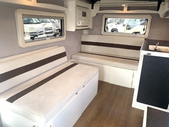 キャンピングカー 軽キャンパー 新相武 ﾓｰﾆﾝｸﾞﾜﾝ ﾎﾟｯﾌﾟUP 12Vｴｱｺﾝ