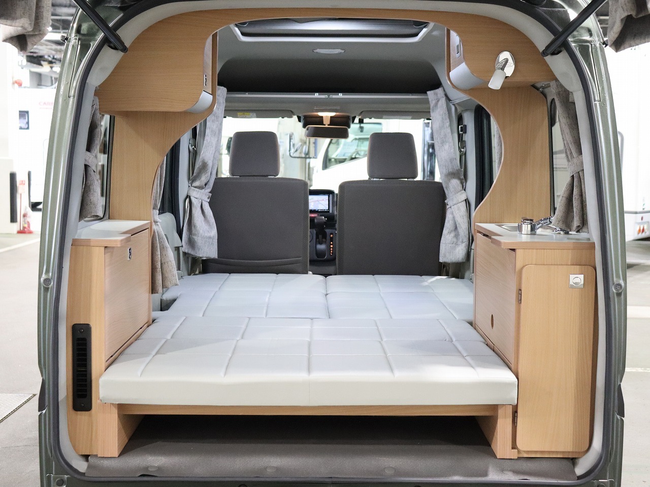 キャンピングカー 軽キャンパー ｴﾌﾞﾘｲ ﾅｯﾂRV ｽﾋﾟﾅ　FF　ﾎﾟｯﾌﾟｱｯﾌﾟ