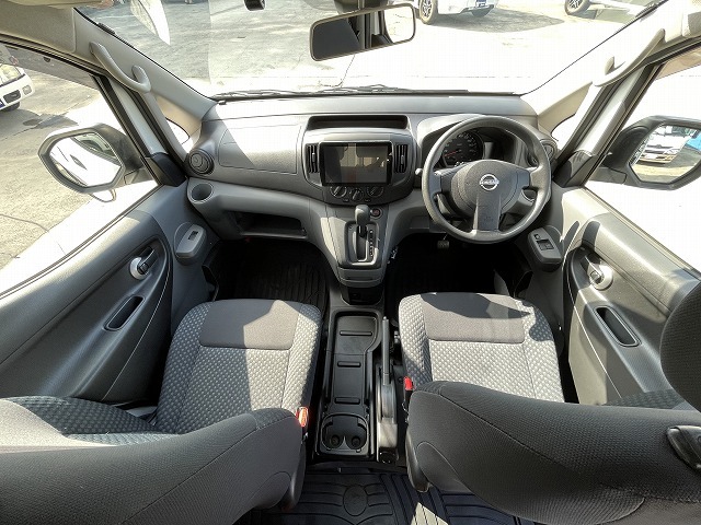 キャンピングカー バンコン NV200ﾊﾞﾈｯﾄ ﾀｺｽ NVｼﾞｬｯｸ　4WD