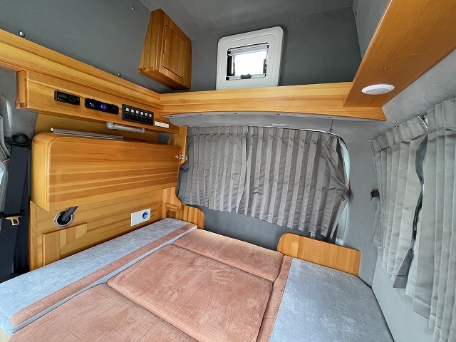 キャンピングカー バンコン NV200ﾊﾞﾈｯﾄ ﾀｺｽ NVｼﾞｬｯｸ　4WD
