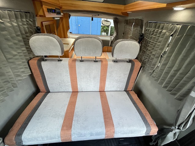 キャンピングカー バンコン NV200ﾊﾞﾈｯﾄ ﾀｺｽ NVｼﾞｬｯｸ　4WD