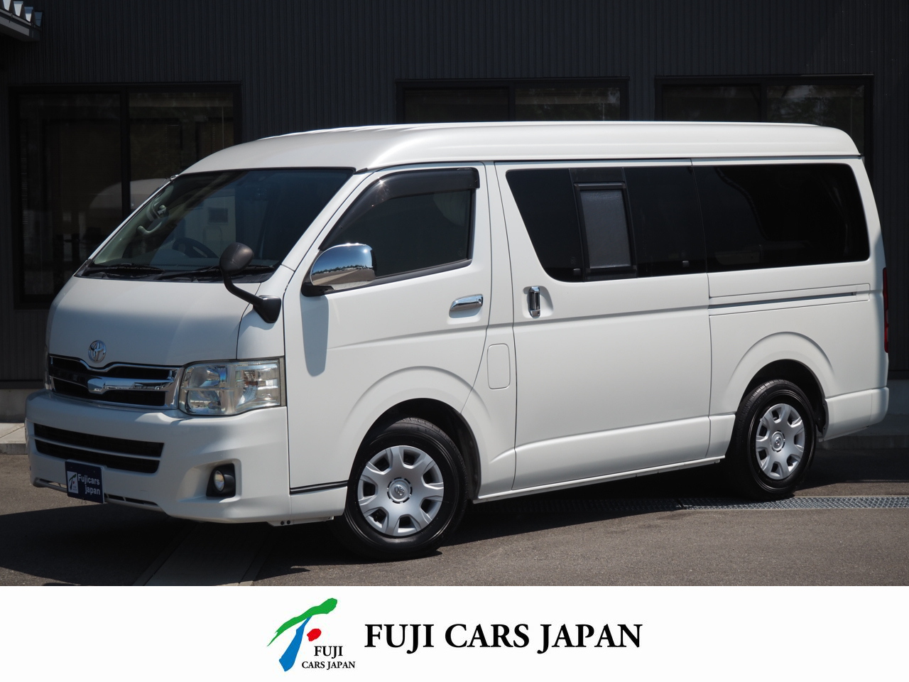 キャンピングカー バンコン ハイエース かーいんてりあ高橋 リラックスワゴン