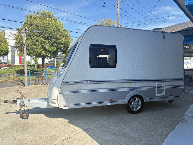 キャンピングカー トレーラー ﾄﾘｶﾞﾉ ｴﾒﾛｰﾄﾞ370　現状販売車