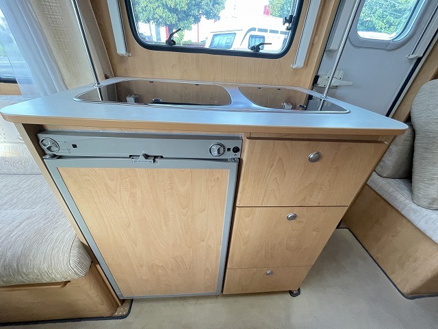 キャンピングカー トレーラー ﾄﾘｶﾞﾉ ｴﾒﾛｰﾄﾞ370　現状販売車