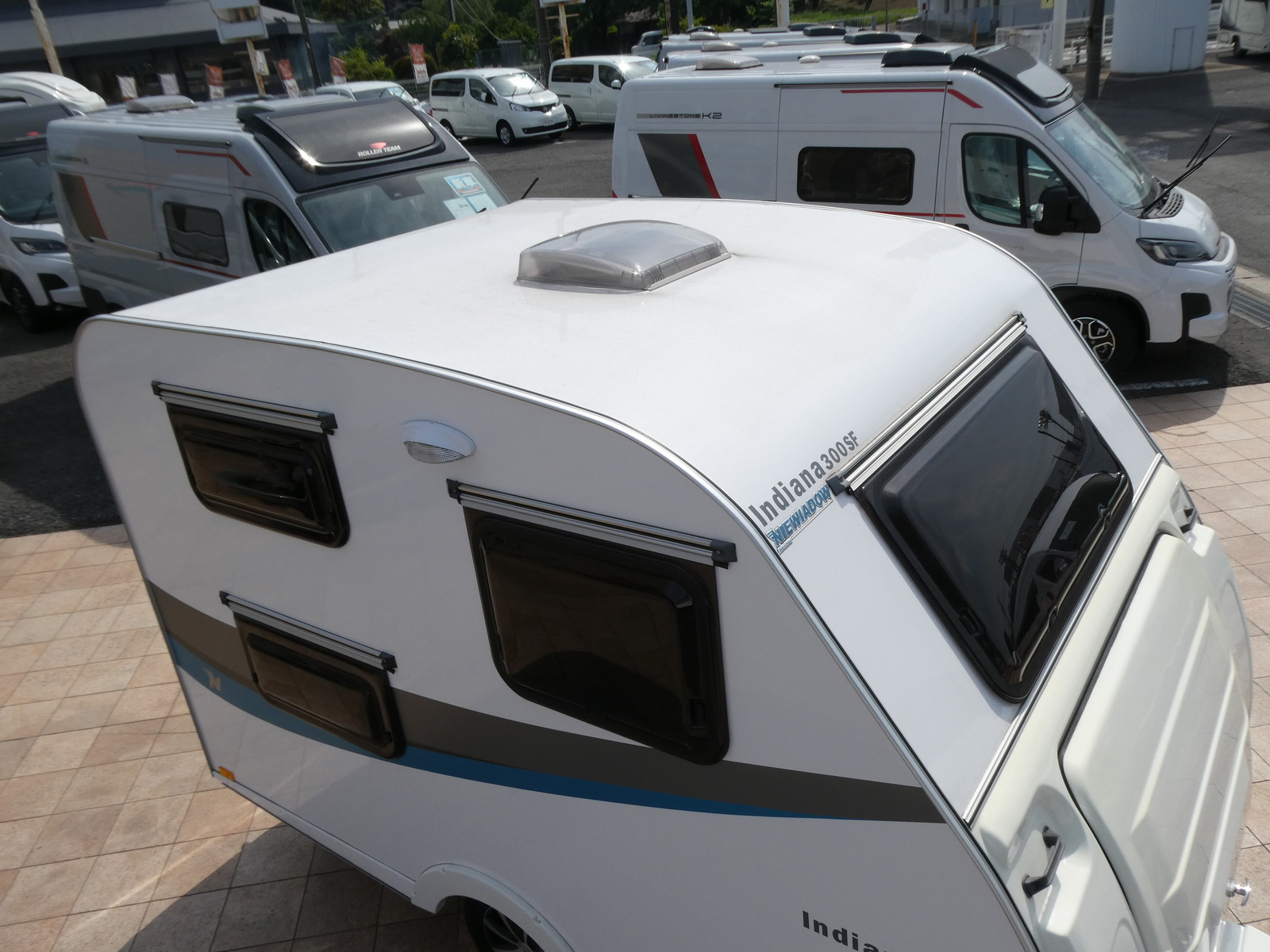 キャンピングカー トレーラー ﾆﾜﾄﾞｰ製　ｲﾝﾃﾞｨｱﾅ300SF　Vﾊﾟｯｹｰｼﾞ