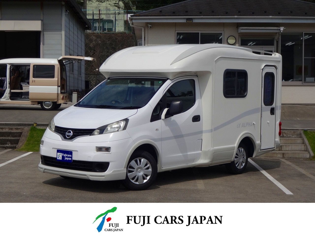 キャンピングカー キャブコン NV200バネット AtoZ アルファ　FF　インバーター
