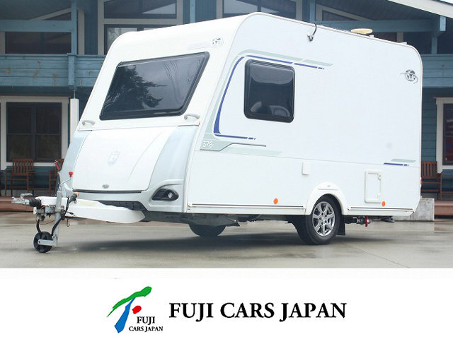 キャンピングカー トレーラー トリガノ エメロード376VP ソーラー 牽引免許不要