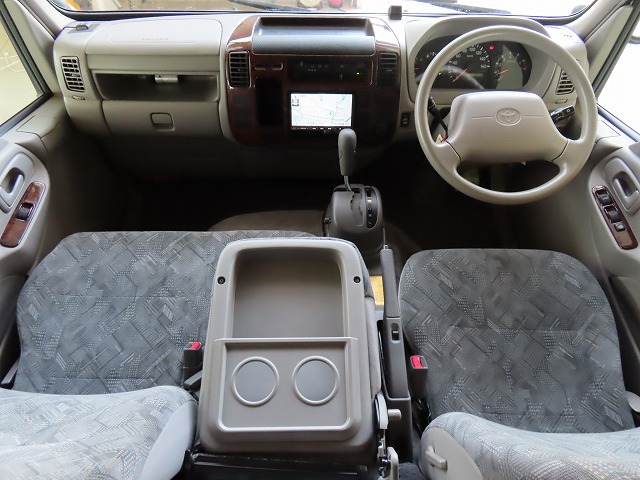 キャンピングカー キャブコン ｶﾑﾛｰﾄﾞ ﾅｯﾂRV ｸﾚｿﾝﾎﾞｰﾀﾞｰｴﾃﾞｨｼｮﾝ