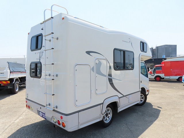 キャンピングカー キャブコン ｶﾑﾛｰﾄﾞ ﾅｯﾂRV ｸﾚｿﾝﾎﾞｰﾀﾞｰｴﾃﾞｨｼｮﾝ