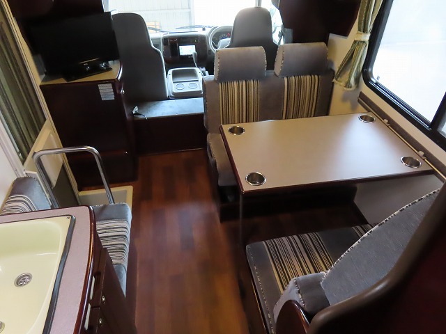 キャンピングカー キャブコン ｶﾑﾛｰﾄﾞ ﾅｯﾂRV ｸﾚｿﾝﾎﾞｰﾀﾞｰｴﾃﾞｨｼｮﾝ